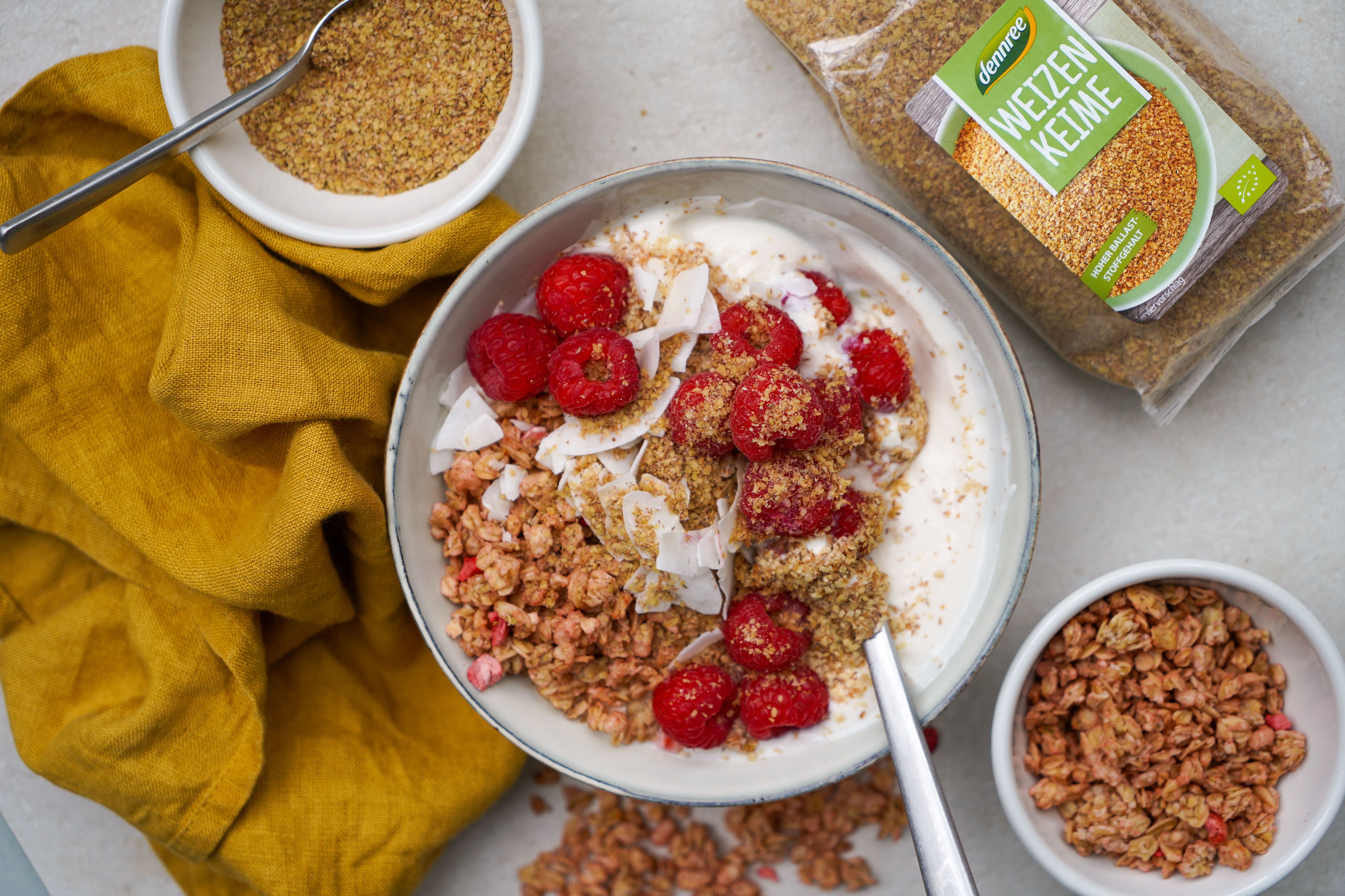 Frühstücks-Joghurt mit Weizenkeimen: Schnell & gesund